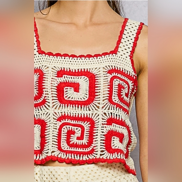 #1136 POL Red Maze Crochet Set - Picture 6 of 12